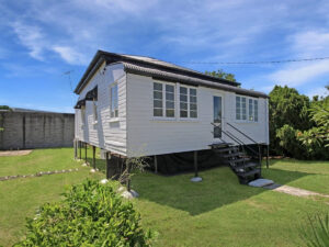 3 Lobley Street, Ipswich QLD 4305