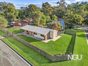  1 Jackson Court, Dinmore