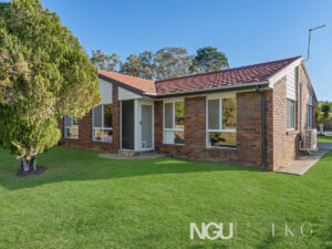  19 Gledhow Street, WILLOWBANK